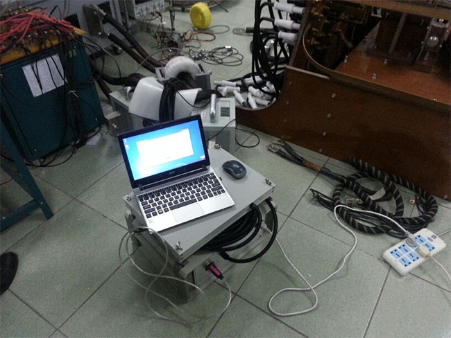 高精度全光纤大电流直流传感器在中国计量科学钻研院作现场校对测试 高精度全光纤大电流直流传感器在中国计量科学钻研院作现场校对测试