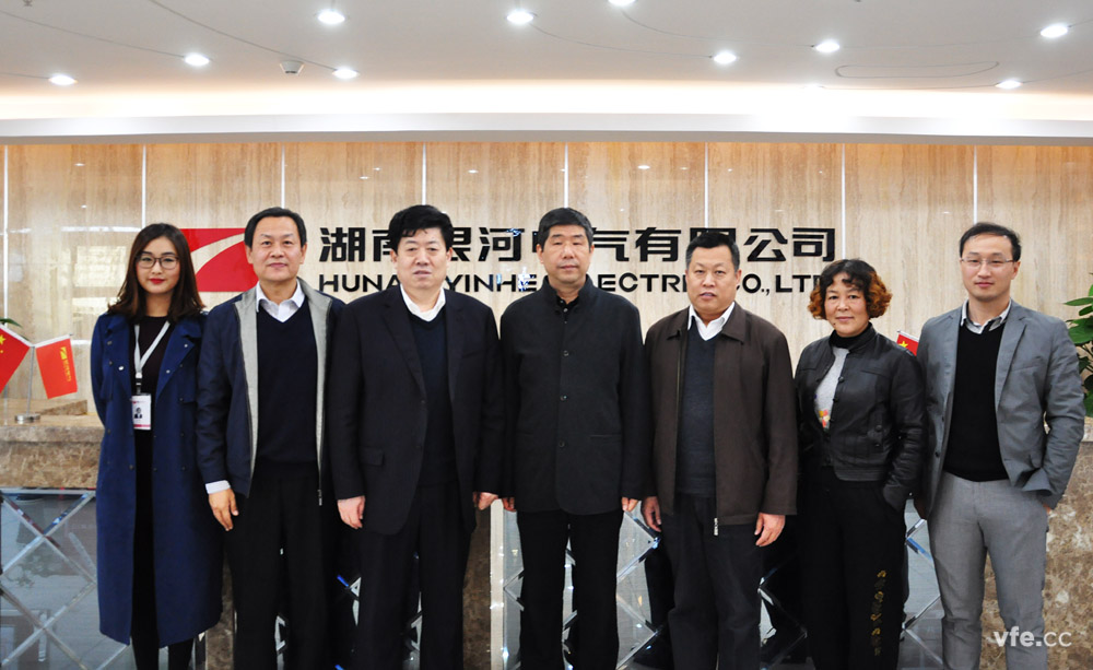 周建昌局长、马琨岩院长等辅导莅临我司调查 周建昌局长、马琨岩院长等辅导莅临我司调查