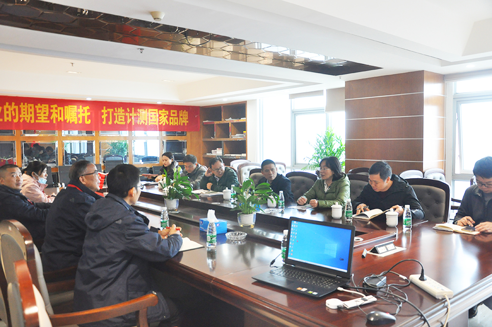 长沙经开区缆筏明主任一行莅临东升国际官网电气调研领导 长沙经开区缆筏明主任一行莅临东升国际官网电气调研领导
