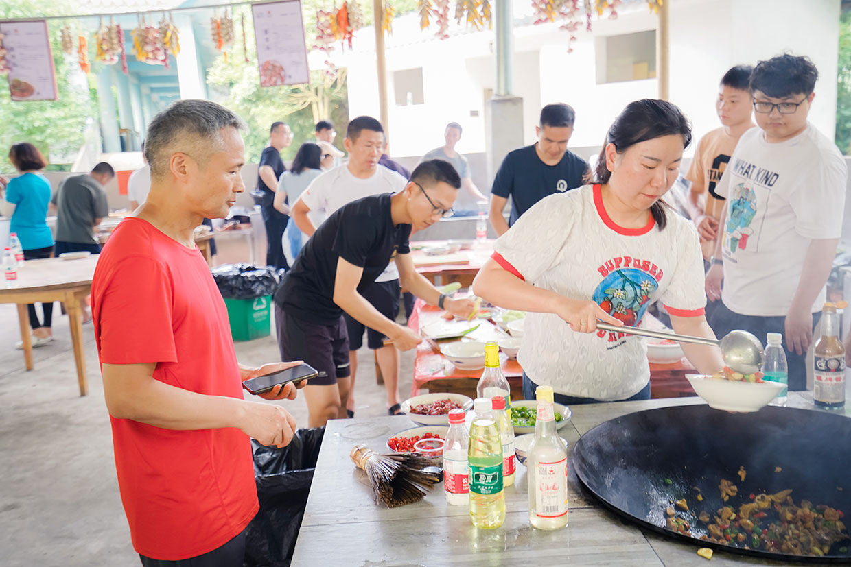 奋斗正其时