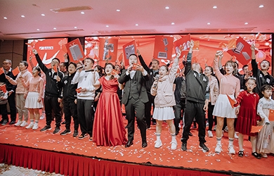 新征程，，，，，，，再启程！东升国际官网电气年会暨15周年庆典圆满闭幕！